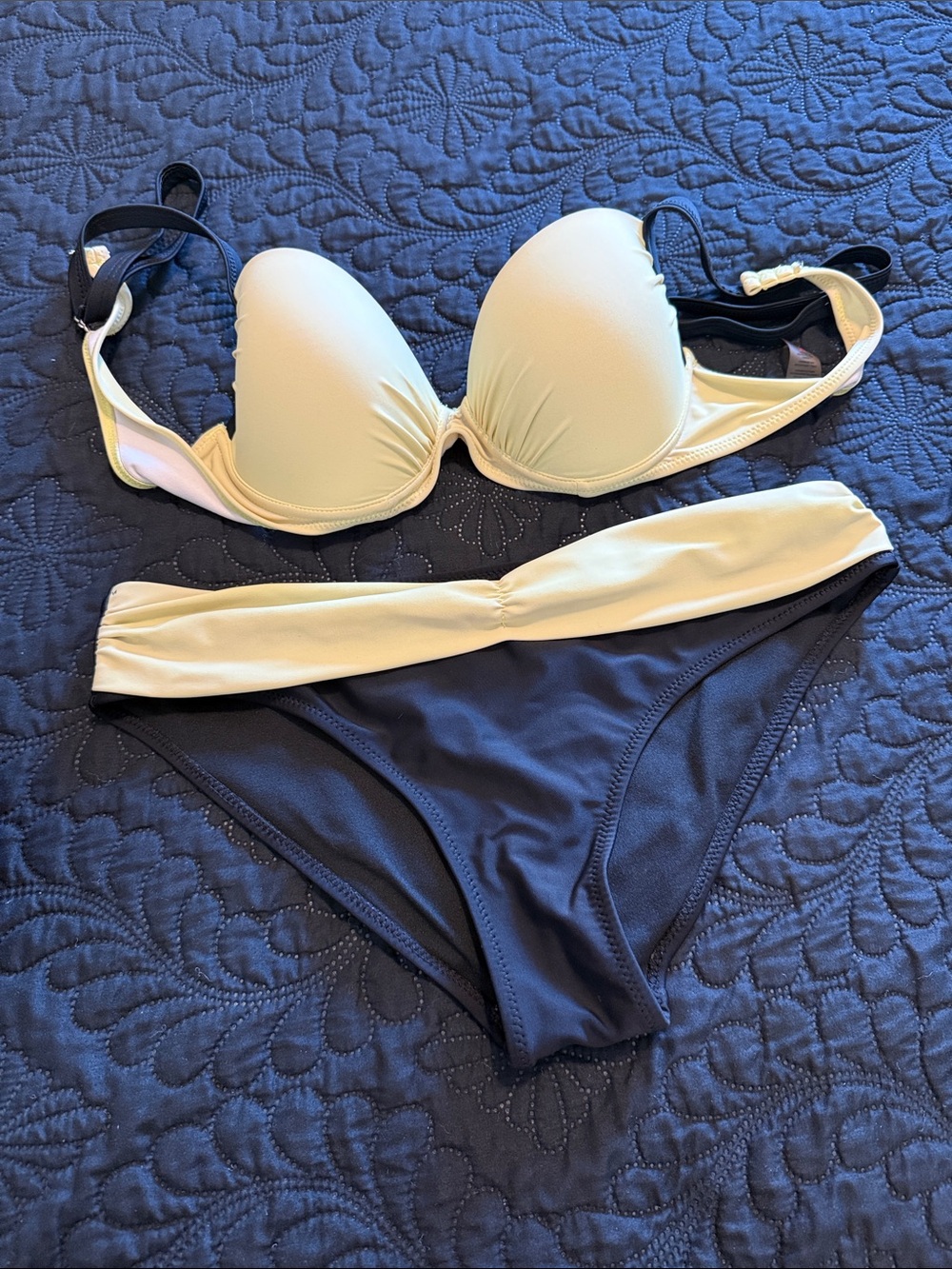 🖤 3 for $15 🖤 bikini